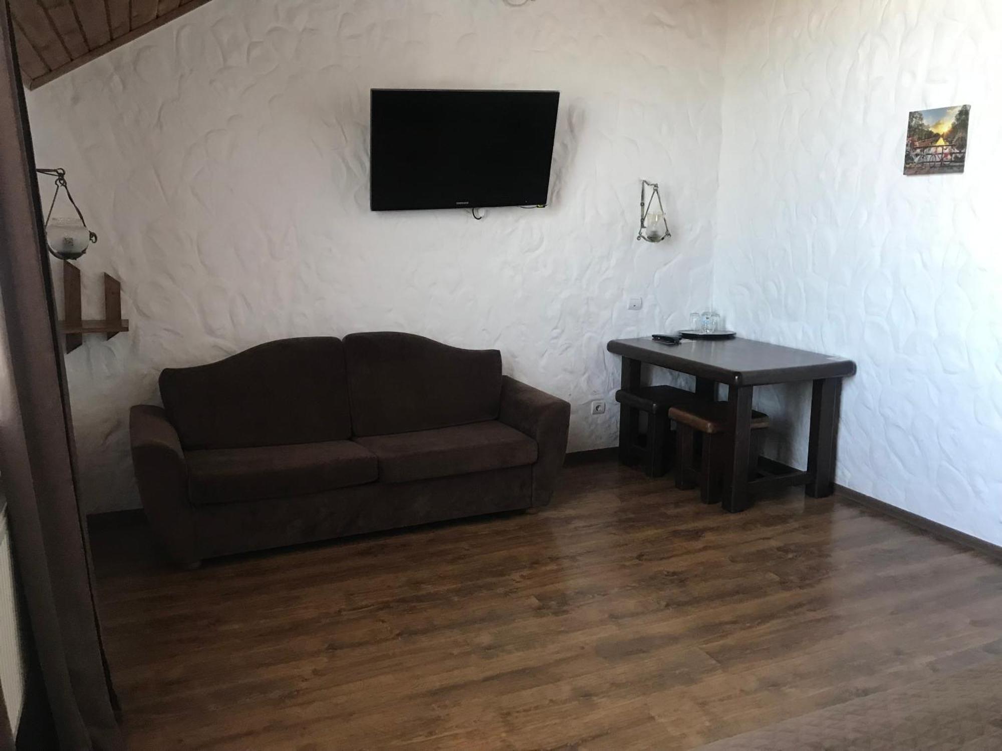 Complex Khutor Hotel Velka Omeljana Kültér fotó