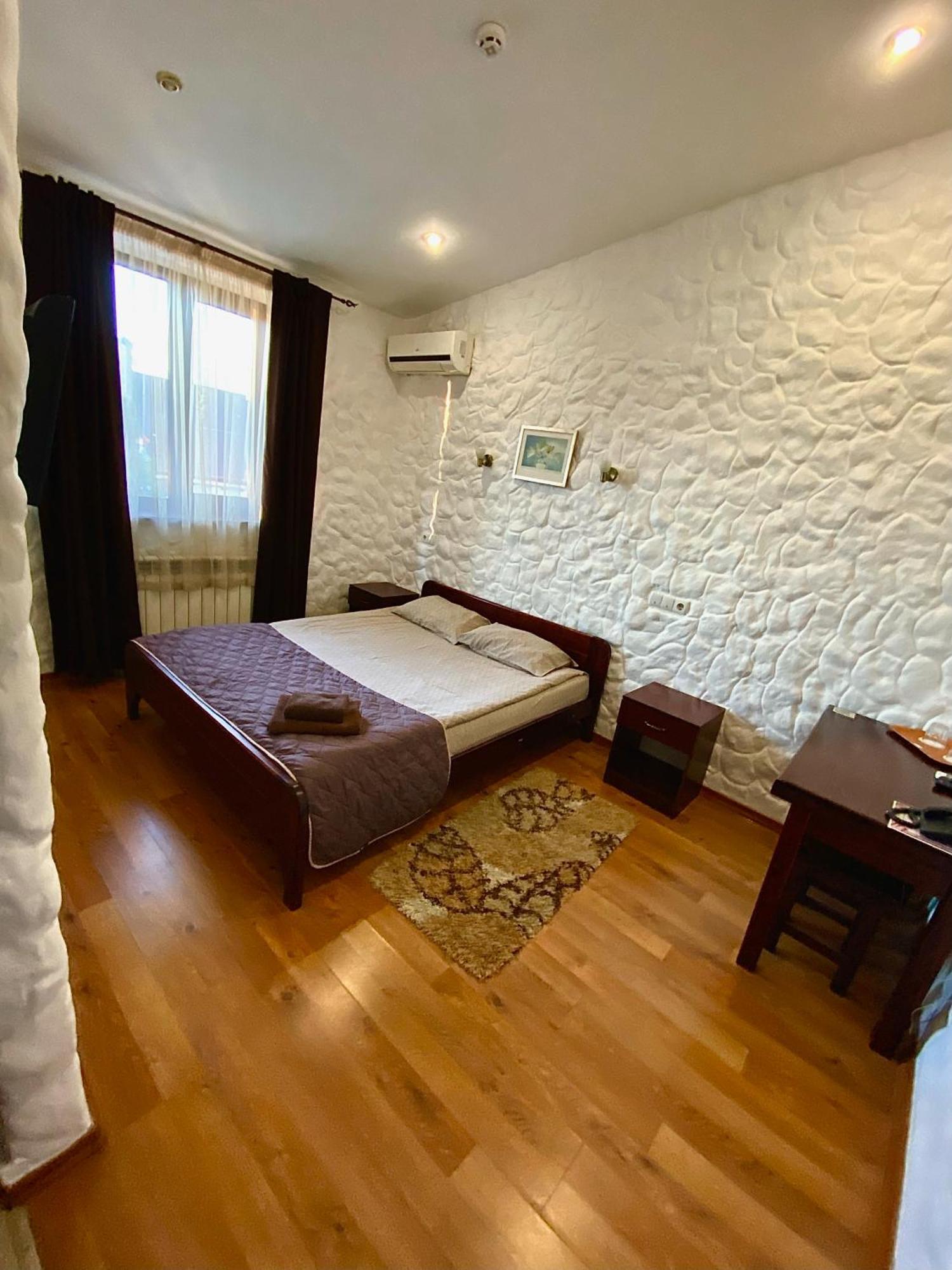 Complex Khutor Hotel Velka Omeljana Kültér fotó